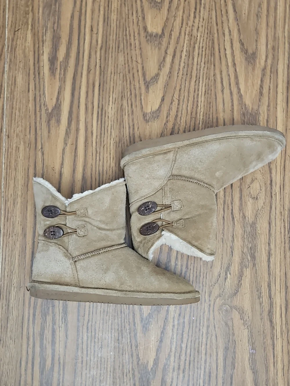 Youth Size 3 BEARPAW Boots